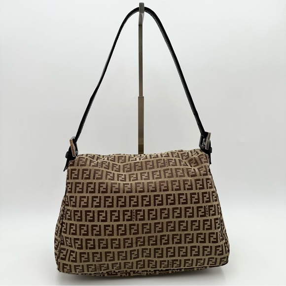 Fendi Mamma Baguette in Zucchino Canvas - Picture 10 of 16